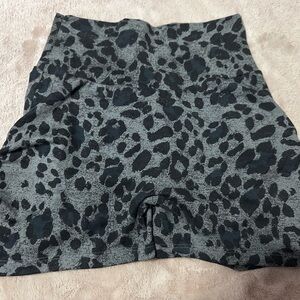 SOLD Bombshell Sportswear Leopard toggle Shorts - Gray & Black Small